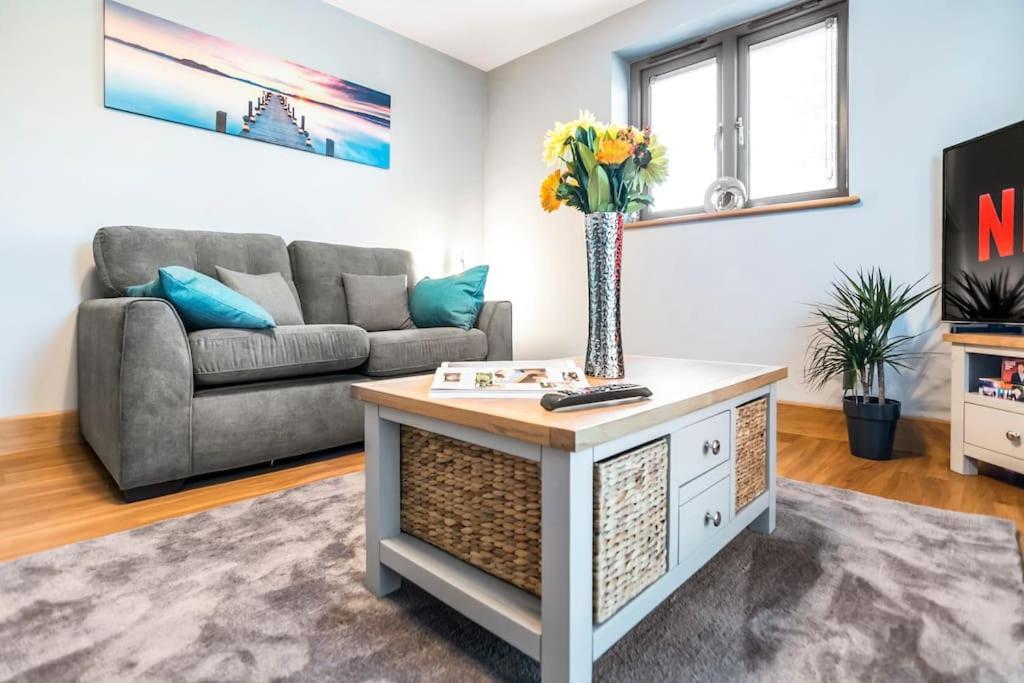 Isabel'S Wing! A Stunning 2 Bedroom Property Norwich Bagian luar foto