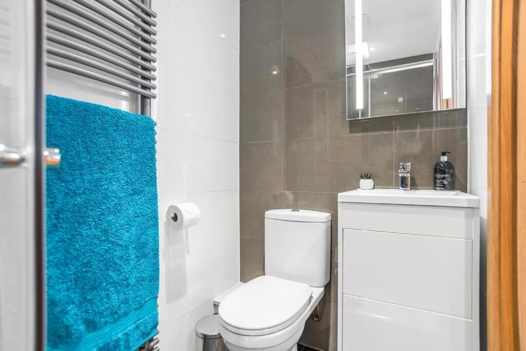 Isabel'S Wing! A Stunning 2 Bedroom Property Norwich Bagian luar foto